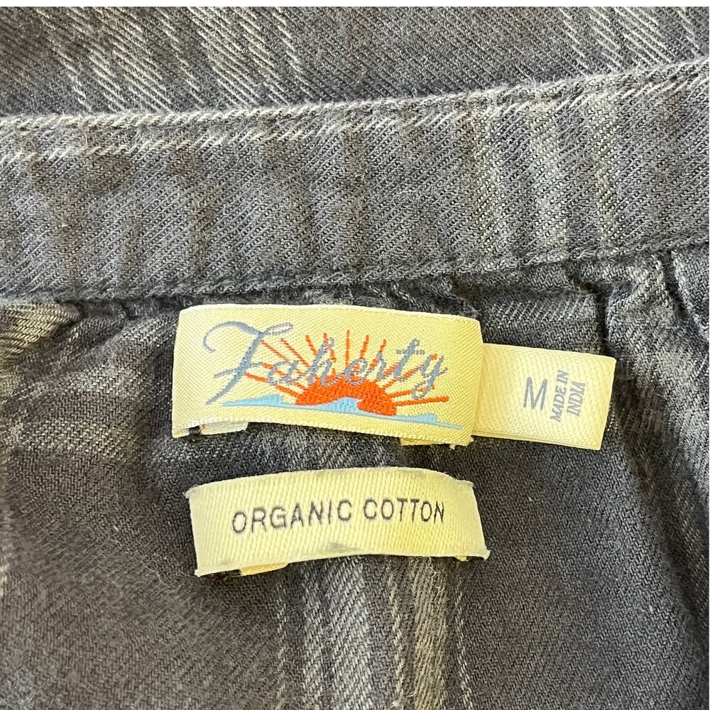 Faherty Harper Top Women's Medium Cotton Blend Flannel Aspen Black Plaid Buttons - Picture 3 of 4